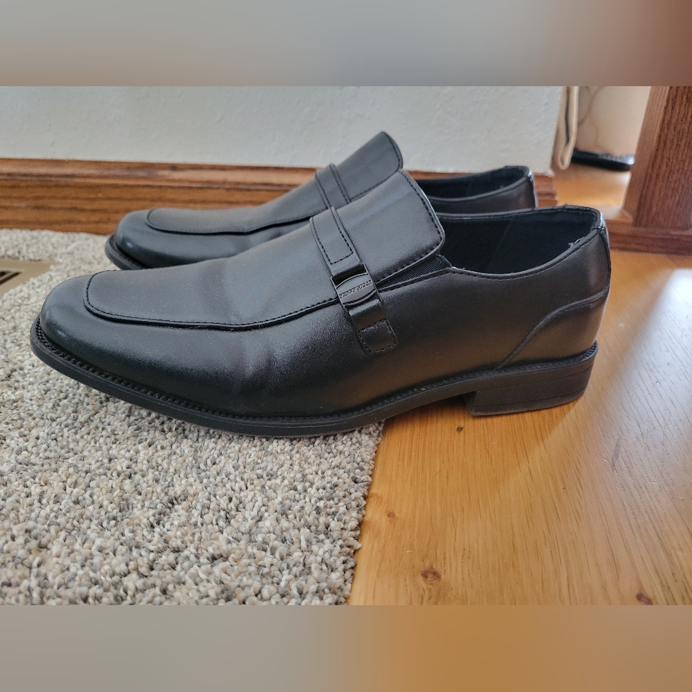 Mens size 6 dress Shoes
